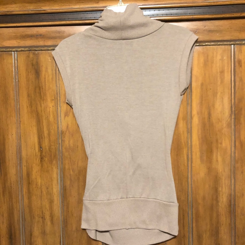 Sweater, Size:M. Smoke-free environment. Good Condition. - Picture 2 of 4